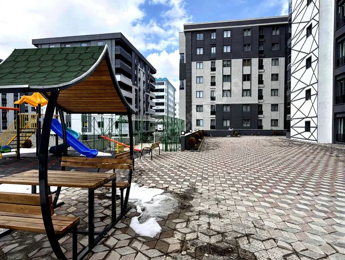 ERZURUM SATILIK 4+1 DAİRE 150M² PALANDÖKEN - Fotoğraf 4