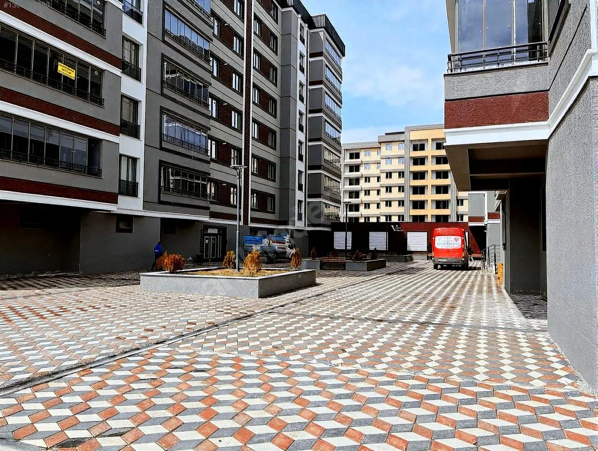 ERZURUM SATILIK 4+1 DAİRE ARA/8 KAT 165M² YAKUTIYE - Fotoğraf 3