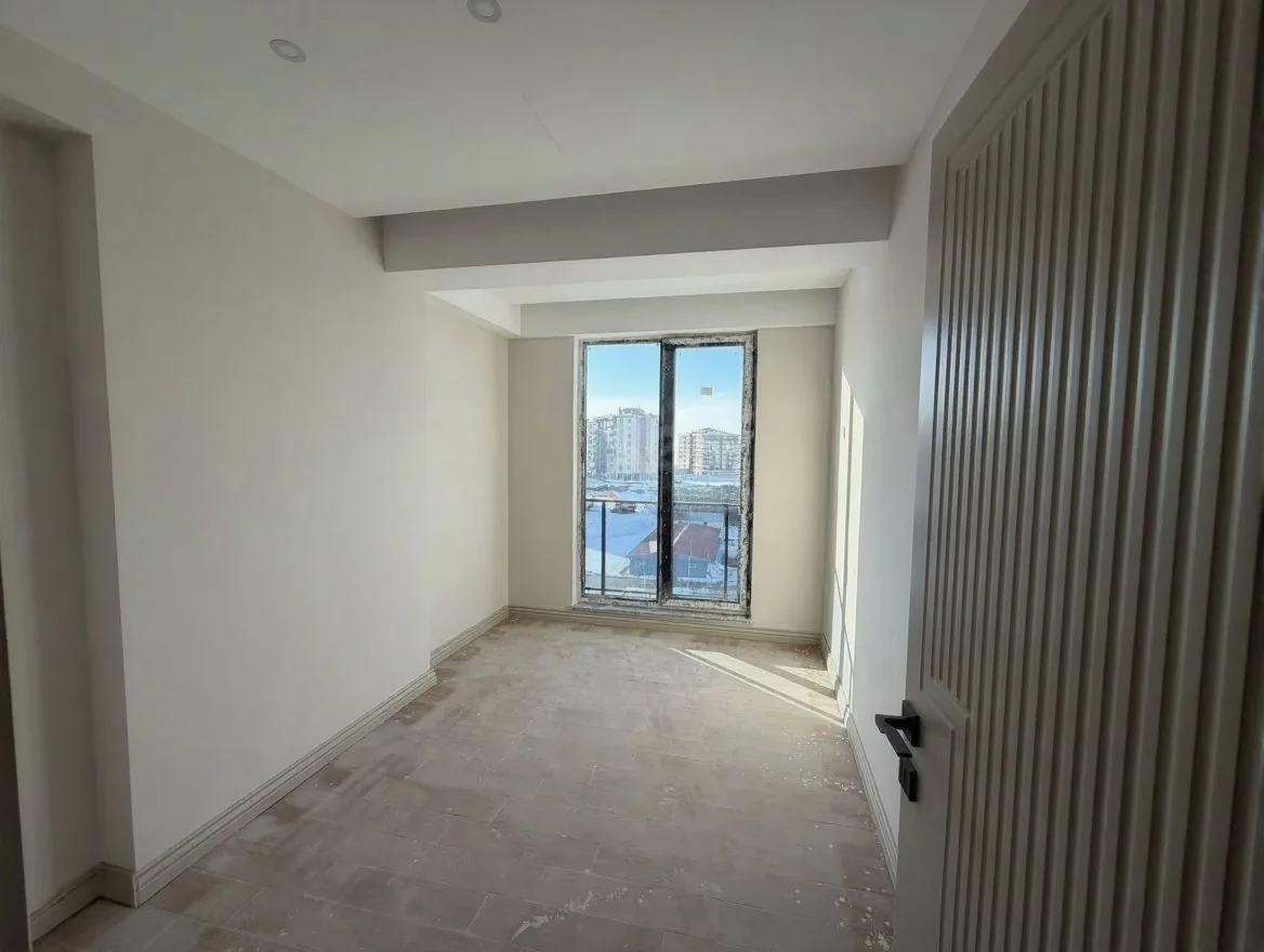 ERZURUM SATILIK 2+1 DAİRE ARA/7 KAT 62M² PALANDÖKEN - Fotoğraf 18