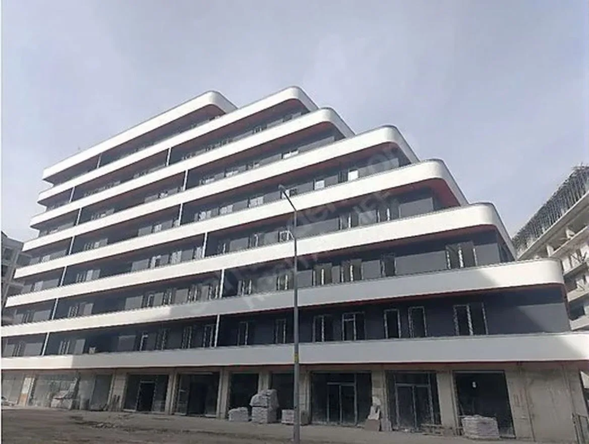 ERZURUM YAKUTIYE SATILIK 3+0 DAİRE ÖMER NASUHI BILMEN MH. 140M² - 1