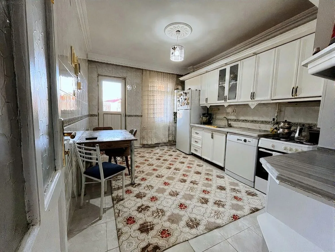 ERZURUM SATILIK 4+1 DAİRE 170M² AZIZIYE ÇATI KATI - 2