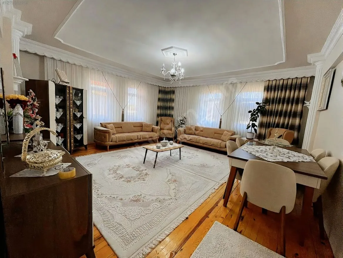 ERZURUM SATILIK 4+1 DAİRE 170M² AZIZIYE ÇATI KATI - Fotoğraf 8