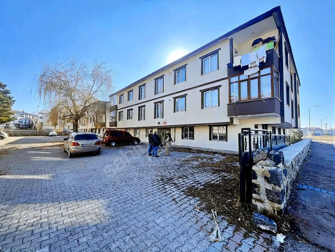 ERZURUM SATILIK FIRSAT 2+1 DAİRE | 90M² AZIZIYE - 1