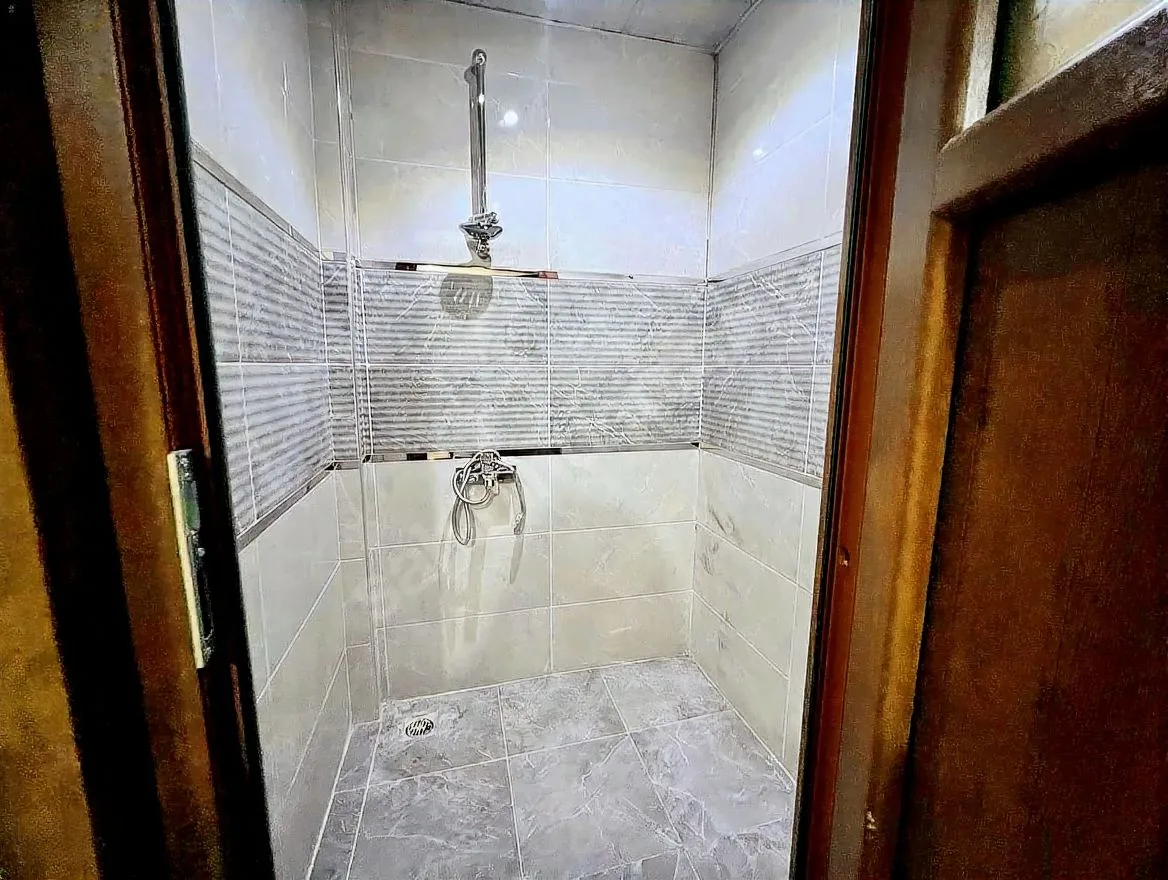 ERZURUM YAKUTIYE SATILIK 2+1 DAİRE 110M² MERKEZİ ISITMALI - Fotoğraf 10