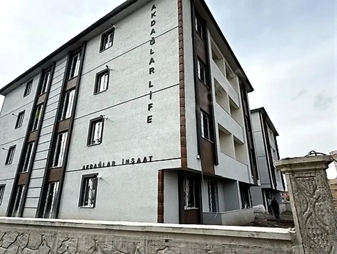 ERZURUM AZIZIYE SATILIK 2+1 DAİRE SALTUKLU 87M² - Fotoğraf 2