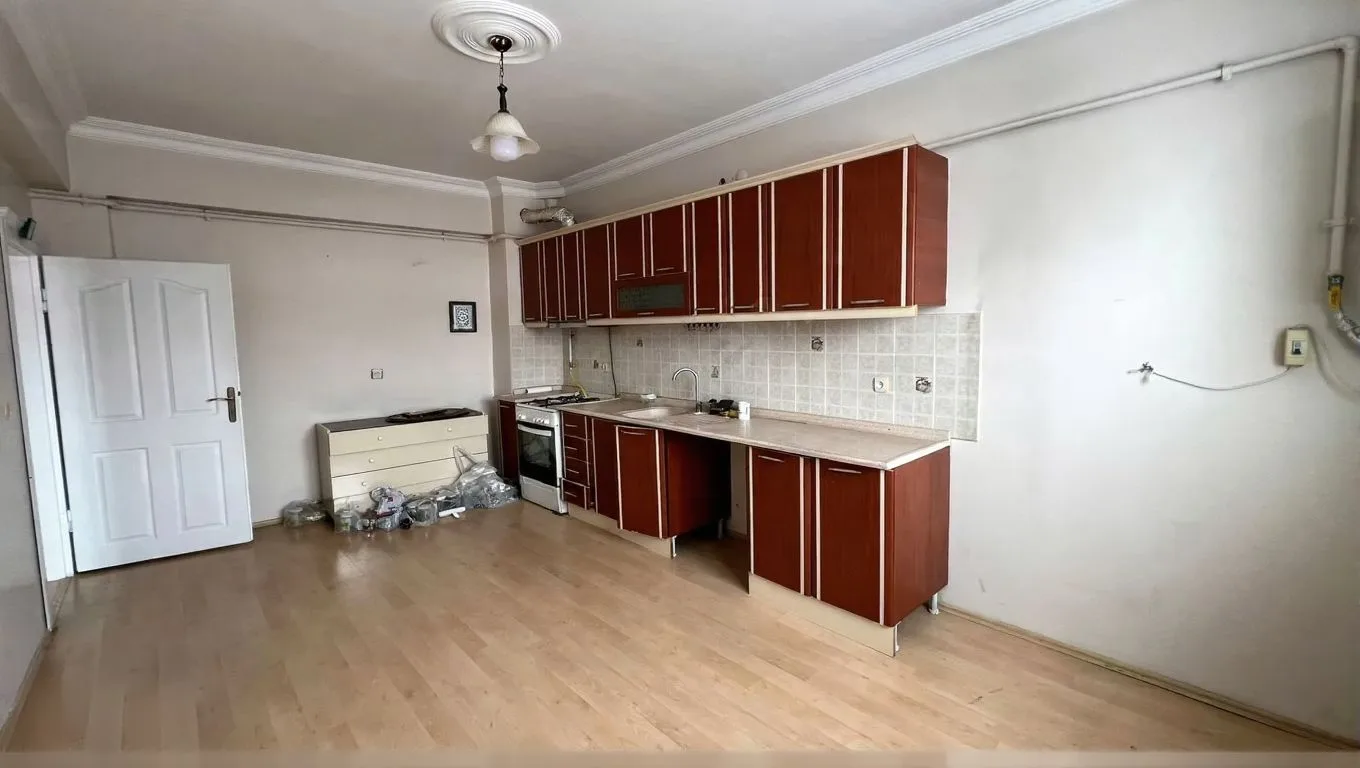150M² ERZURUM SATILIK 3+1 DAİRE YAKUTIYE ASANSÖRLÜ - Fotoğraf 14