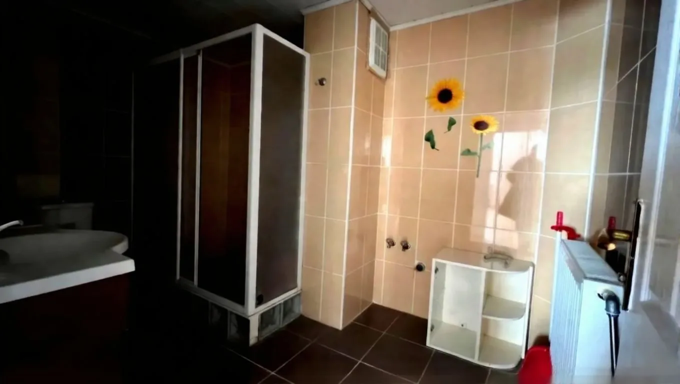 150M² ERZURUM SATILIK 3+1 DAİRE YAKUTIYE ASANSÖRLÜ - Fotoğraf 25