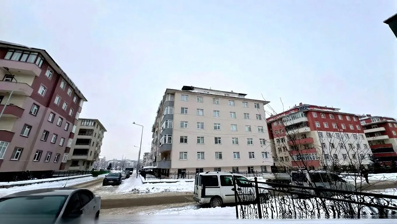 150M² ERZURUM SATILIK 3+1 DAİRE YAKUTIYE ASANSÖRLÜ - 3