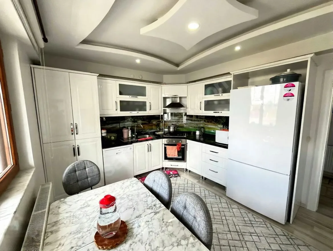 ERZURUM SATILIK 3+1 DAİRE ARA/3 KAT 135M² AZIZIYE - 2