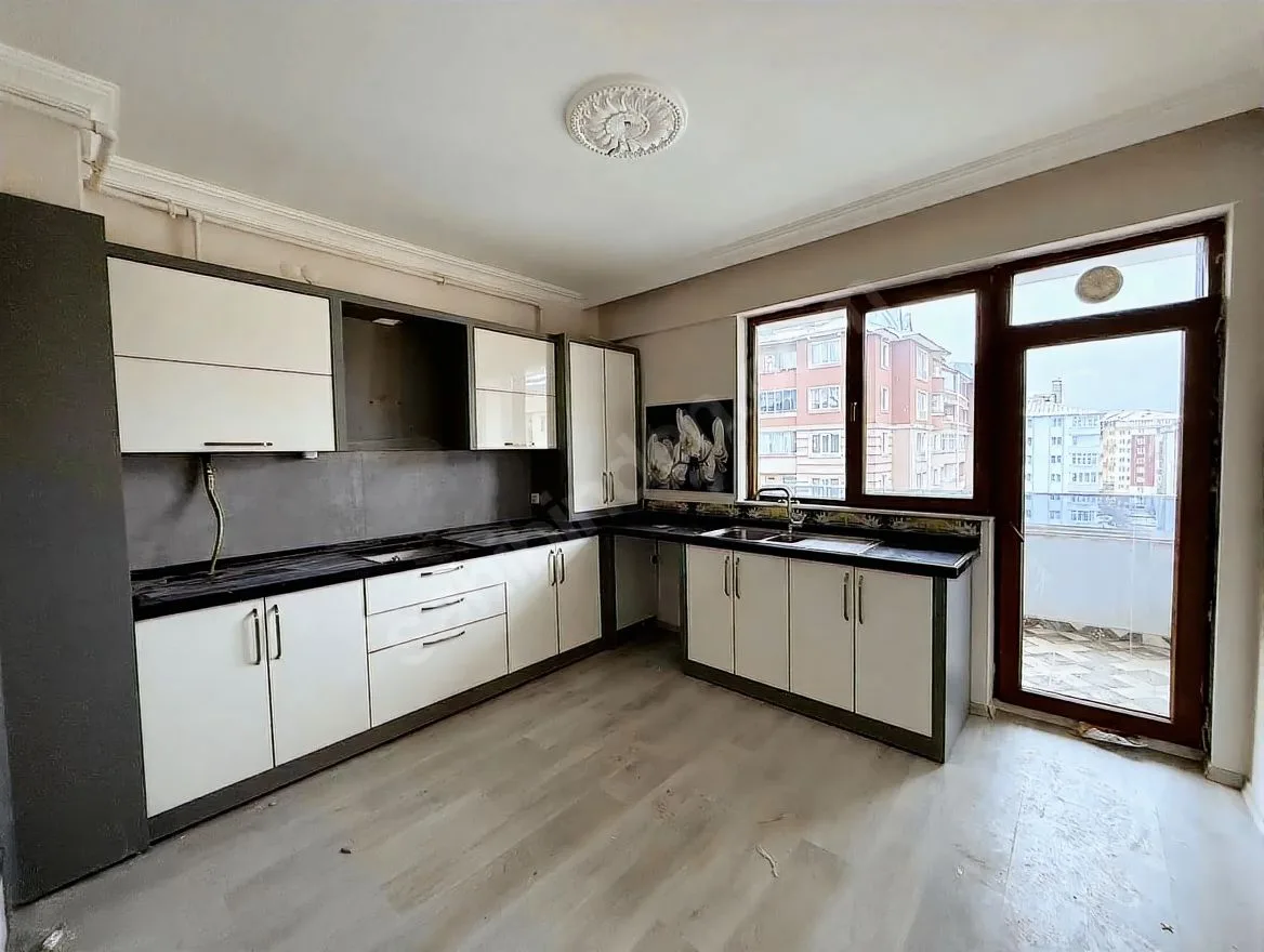 3+1 SATILIK DAİRE ERZURUM/PALANDÖKEN 140M² ÇATI KATI - Fotoğraf 8