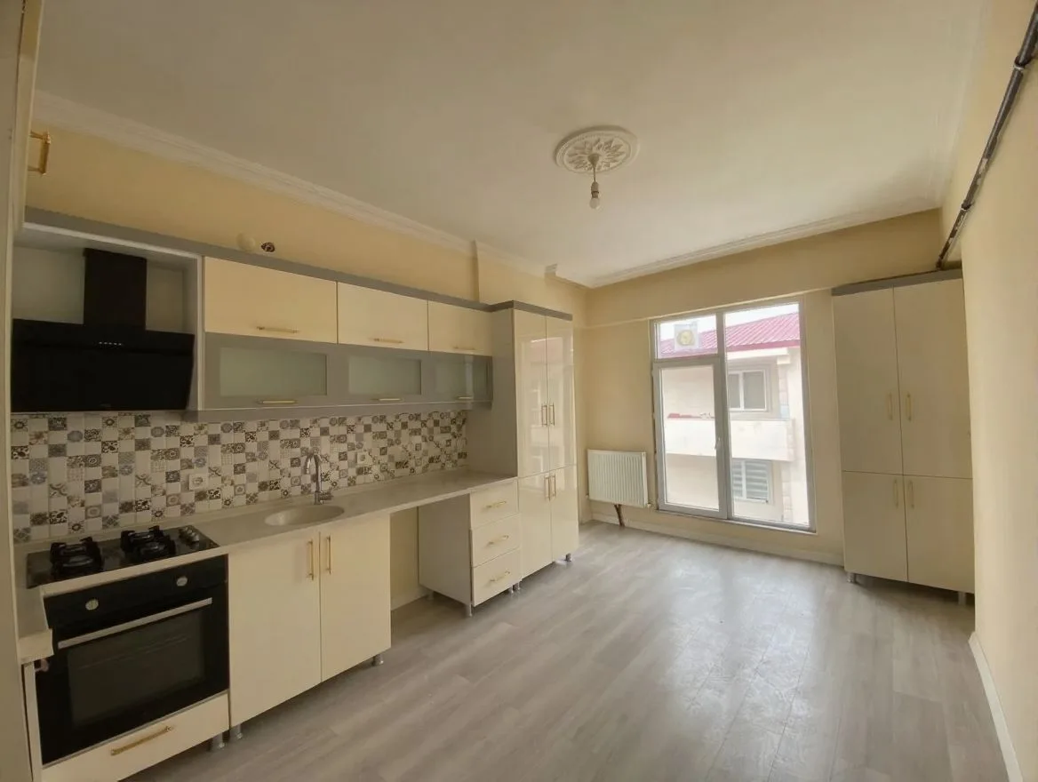 ERZURUM SATILIK 3+1 DAİRE | AZIZIYE 130M² MERKEZİ ISITMALI - Fotoğraf 18