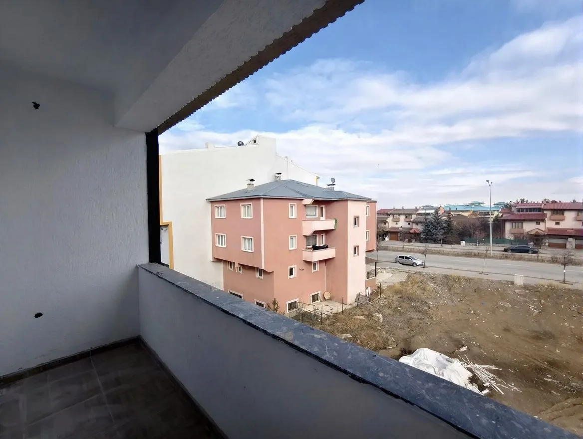 ERZURUM AZIZIYE SATILIK 1+1 DAİRE ★ 45M² SIFIR - Fotoğraf 8
