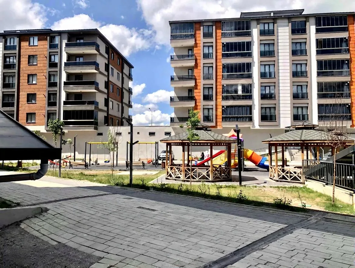 KİRALIK İŞYERİ ERZURUM AZIZIYE GEZKÖY MH. 400M² - 5