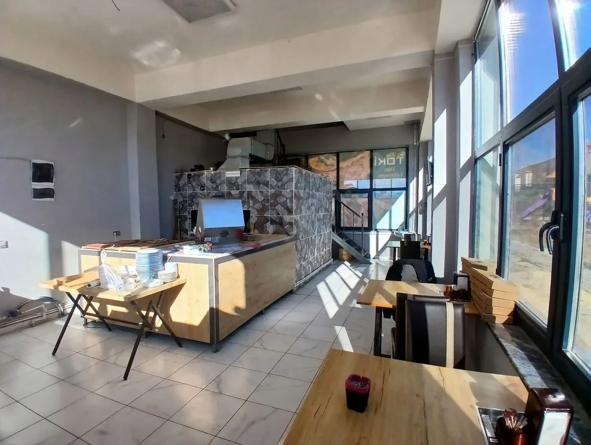 SATILIK RESTORAN ERZURUM/AZIZIYE 100M² FAALİYETTE - 2