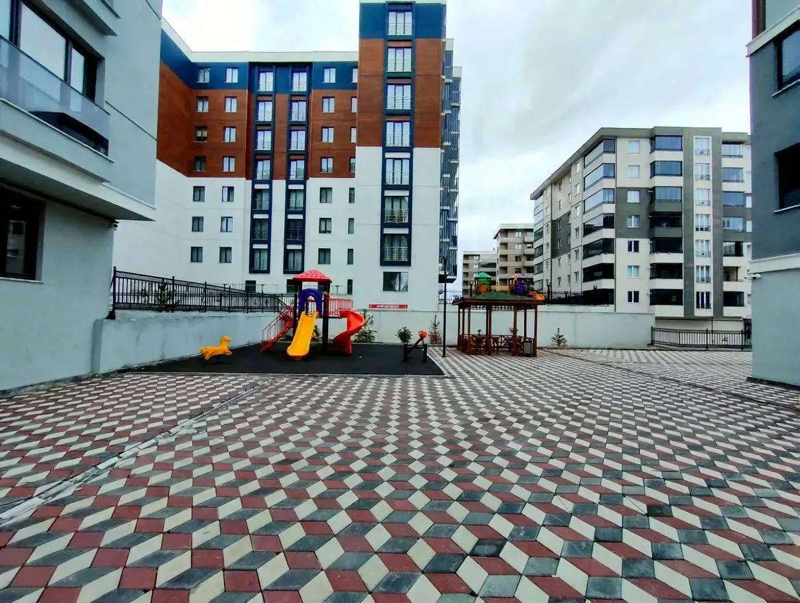 ERZURUM SATILIK 4+1 DAİRE ARA/7 KAT 149M² YAKUTIYE - Fotoğraf 4