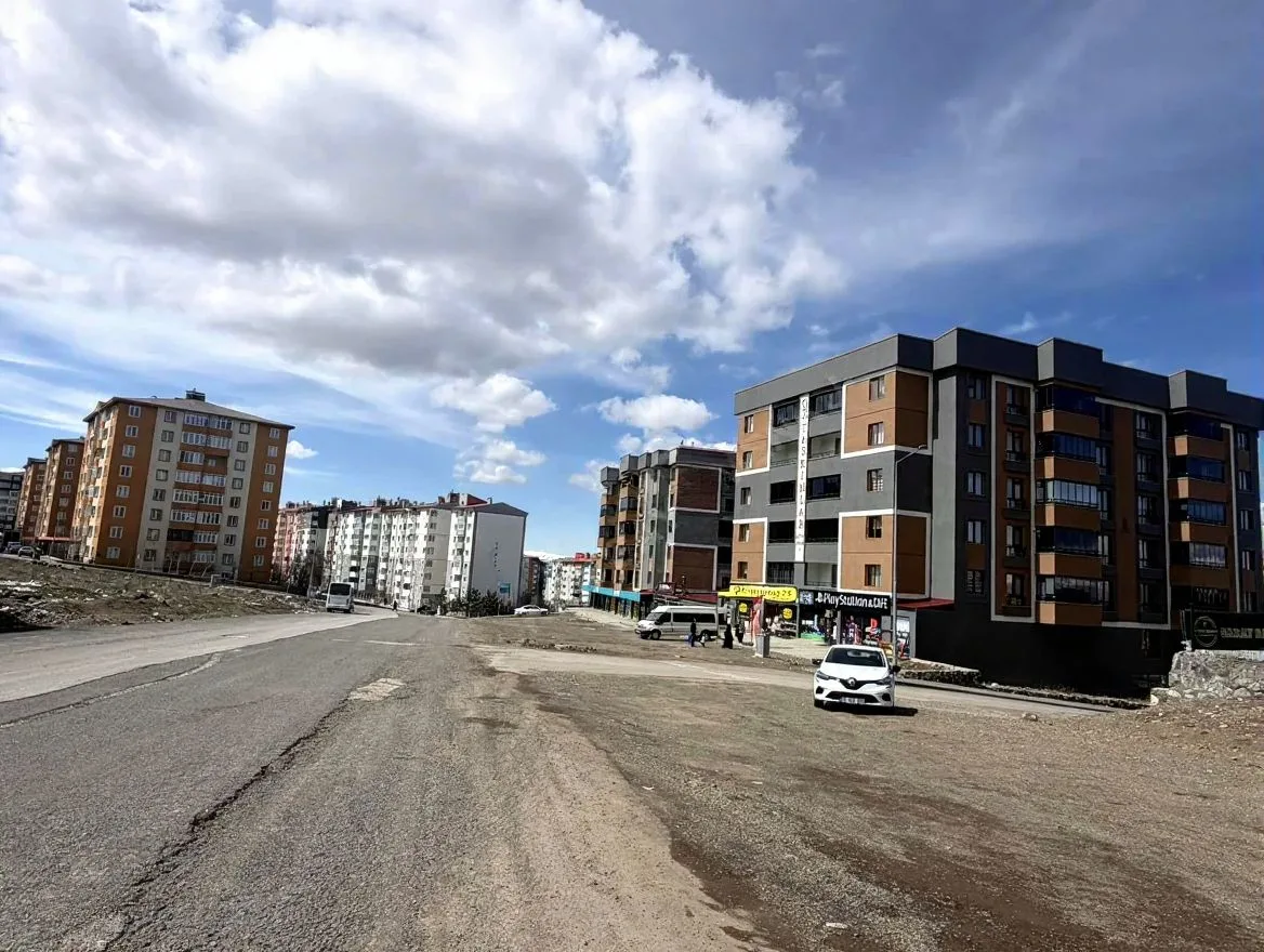 KİRALIK DÜKKAN ERZURUM YAKUTIYE KURTULUŞ MH. CADDE ÜZERİ - 5