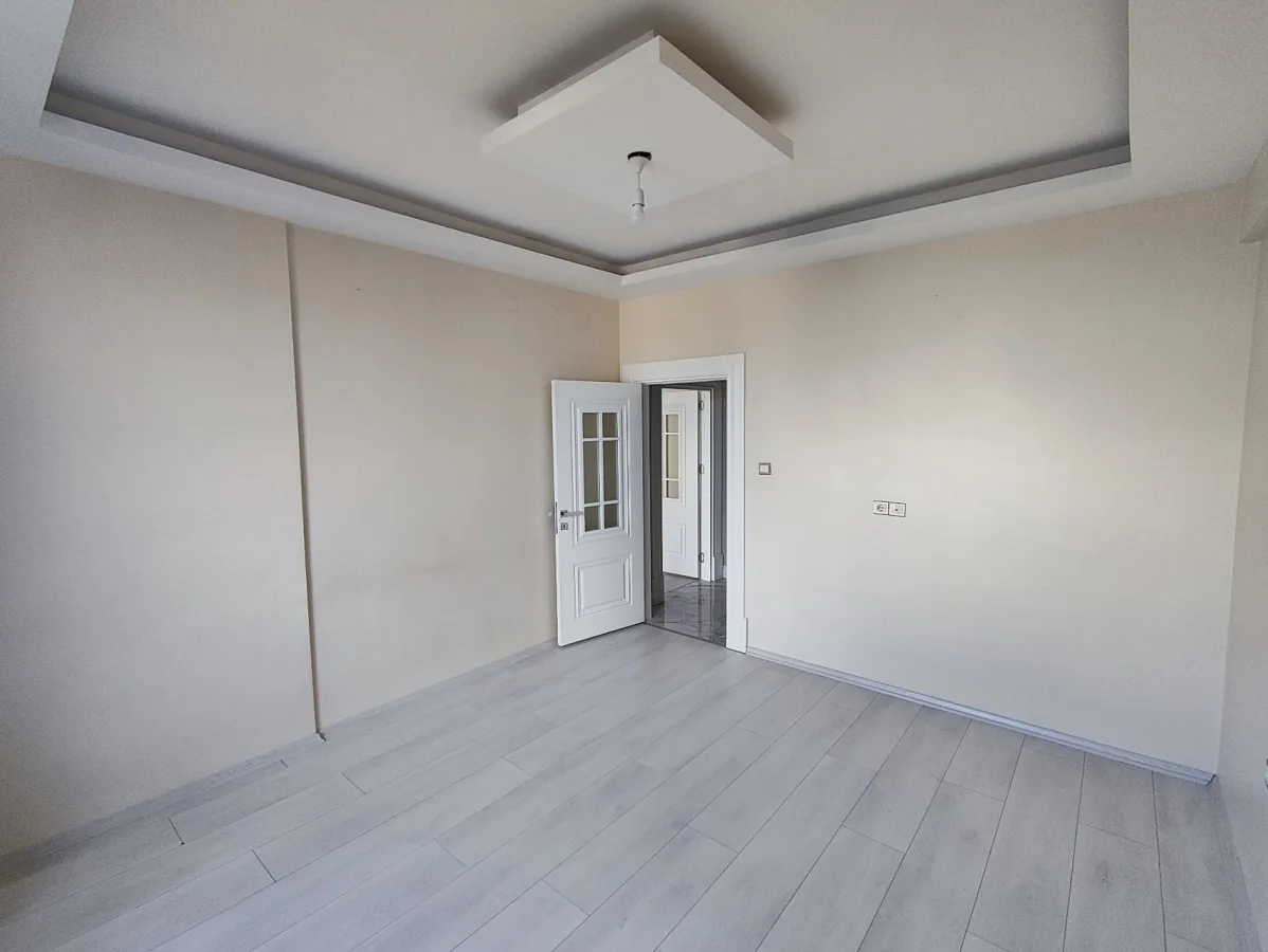 Yoncalık Eğitim Fakültesi Karşısı Ahmetoğlu Rezidans 3+1 Kiralık - Fotoğraf 12